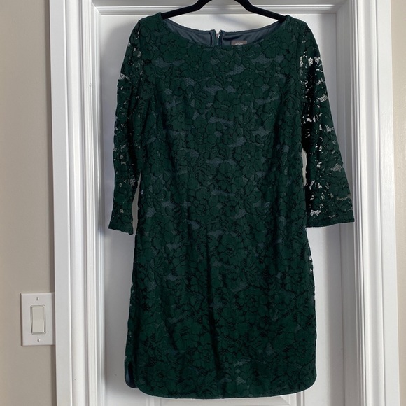 Lace Vince Camuto dress - Picture 1 of 1
